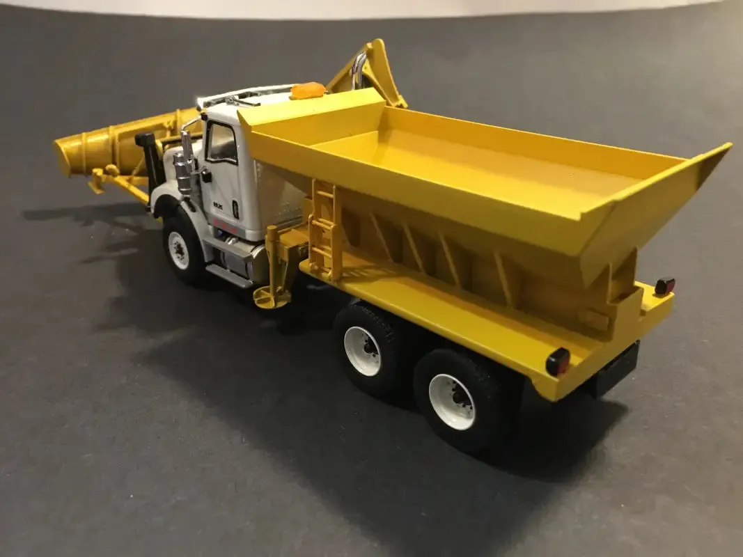 1/50 - Hopper Spreader 02 - Left & Right Side