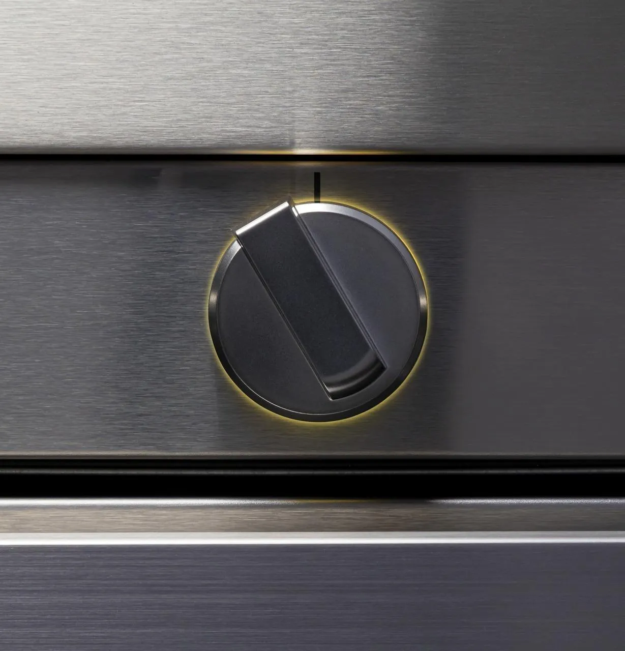 Haier QGSS740RNSS 30" Smart Slide-In Gas Range with Convection