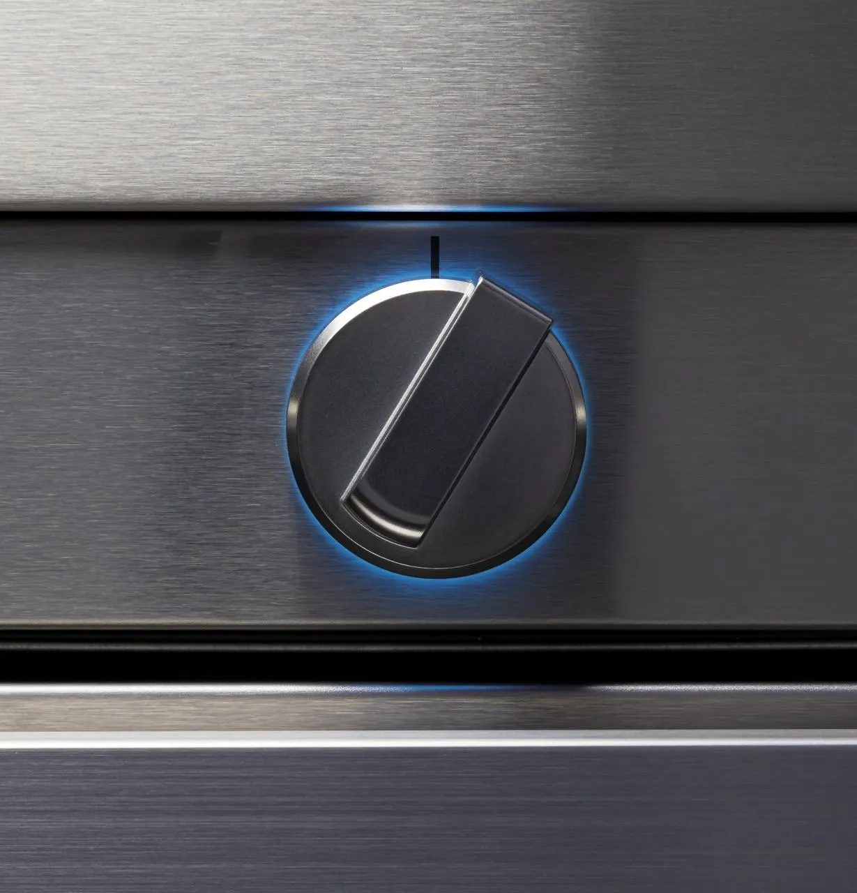 Haier QGSS740RNSS 30" Smart Slide-In Gas Range with Convection