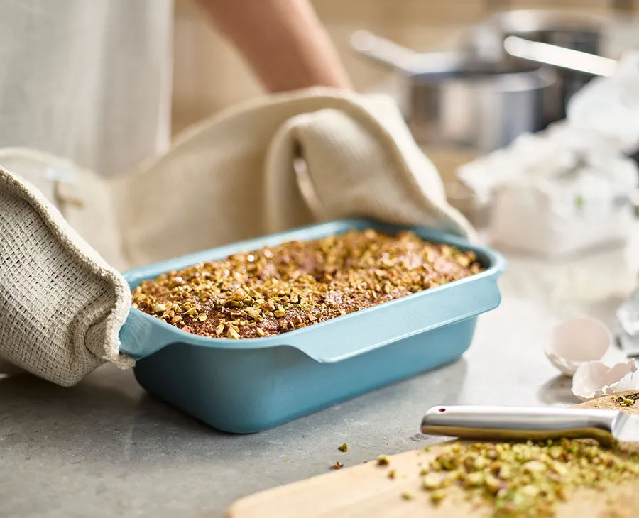 Nest™ Bake Non-Stick Blue 2lb Loaf Tin