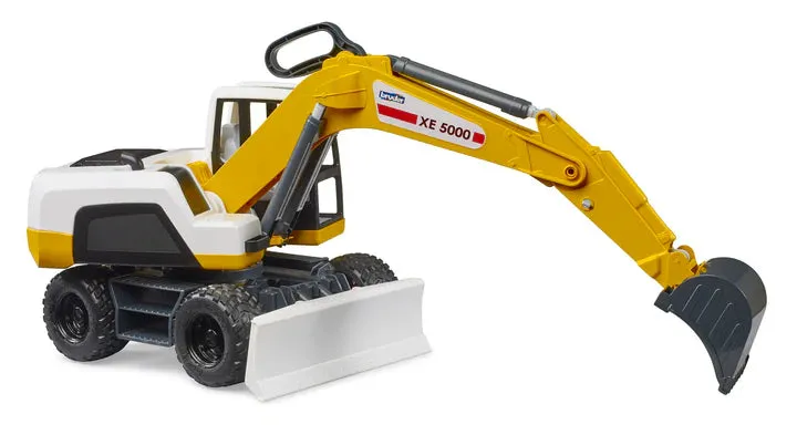 Roadmax Excavator