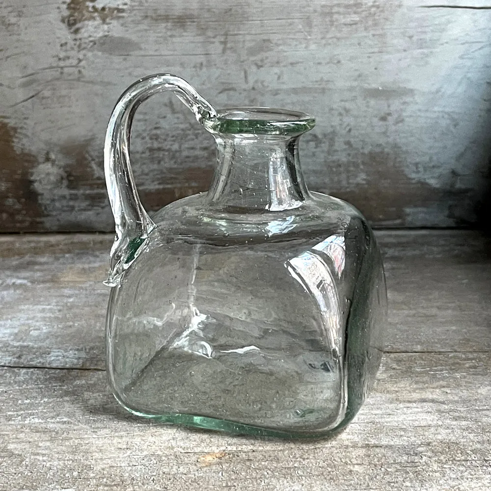 Square Bagno Vase With a Handle