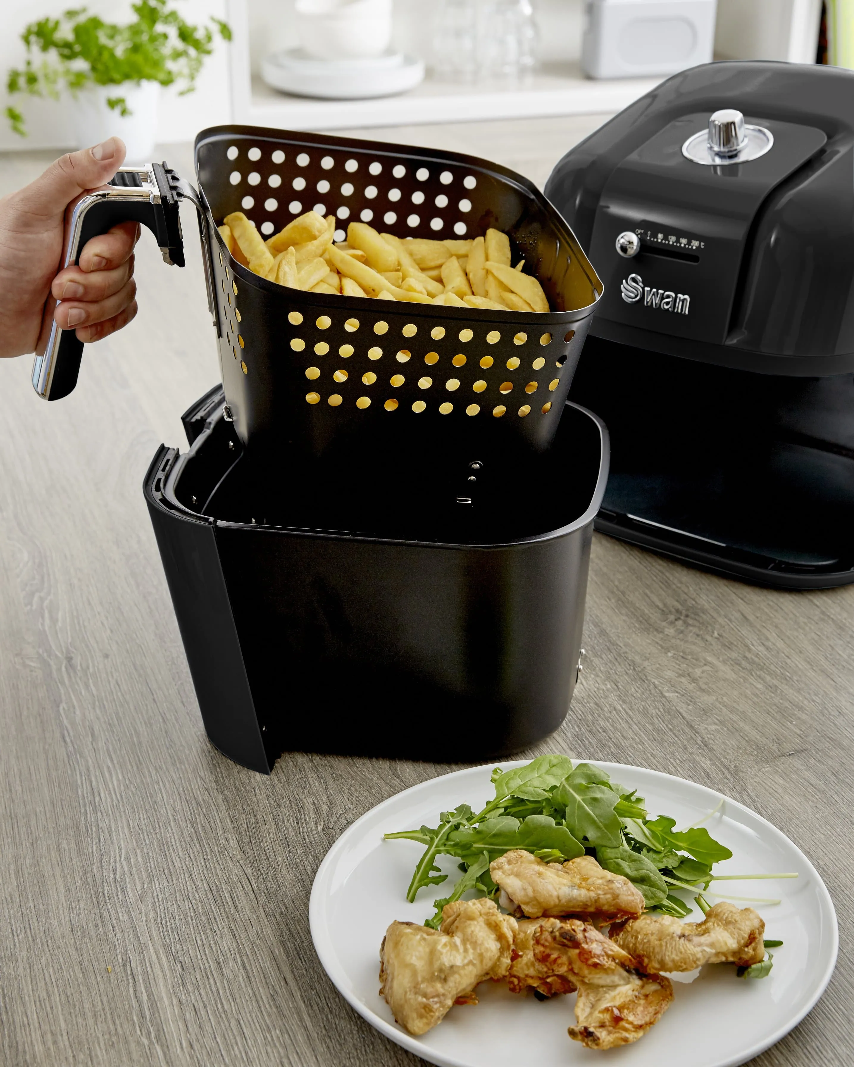 Swan Retro Manual Air Fryer